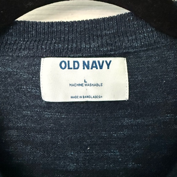Old Navy Men's Heathered Navy Crewneck Sweater - Picture 2 of 3